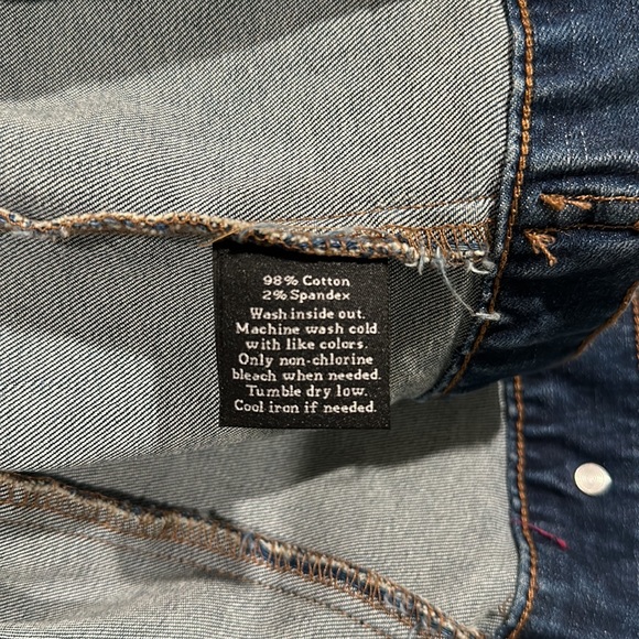 Rock and Republic Denim Jacket - Picture 8 of 11